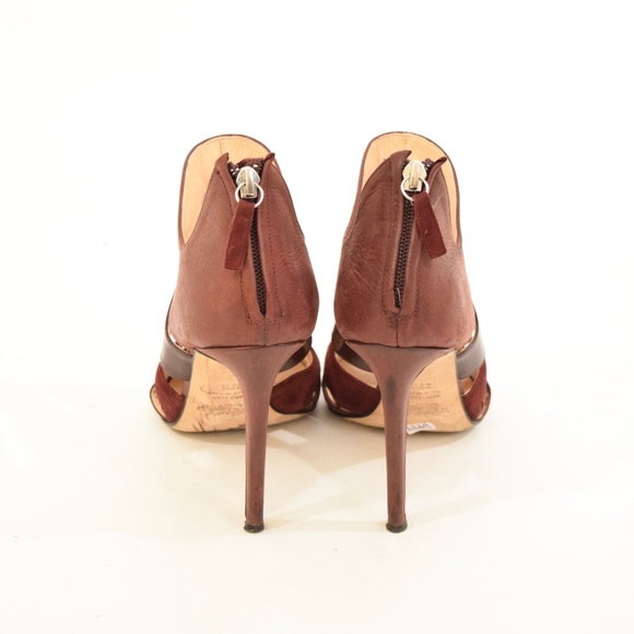 ❌SOLD❌Alejandro Ingelmo Suede Leather Cut-Out Pumps - Picture 3 of 8